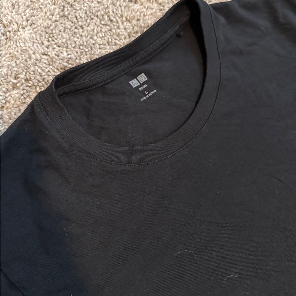 Uniqlo Men’s Supima Cotton Short Sleeve Tee, Black, Large - Picture 4 of 5